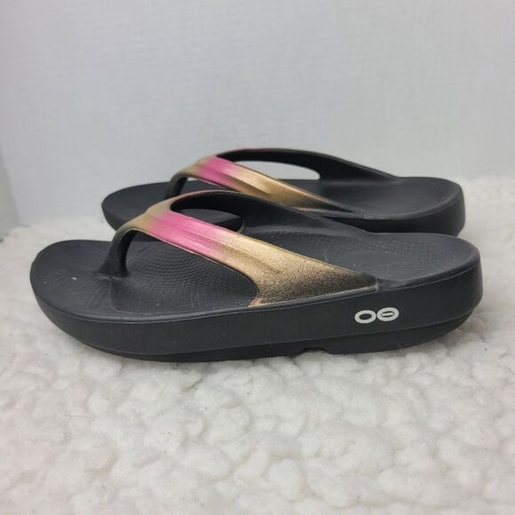 OOFOS OOlala Luxe Sandals Womens Size 6 Rose Gold Recovery Comfort Support - Picture 3 of 10